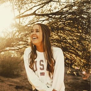 Meet your Posher, Isabel